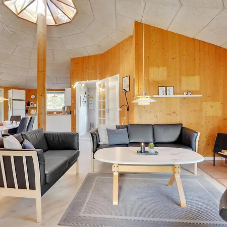 Mariette - 3-1km From The Sea By Interhome Hébergement de vacances